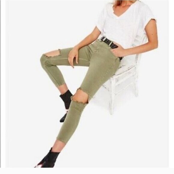 NWT FREE PEOPLE | Denim Destroyed Skinny Jeans moss green sz 24 - Picture 3 of 7
